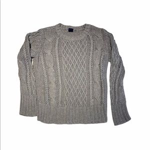 Gap Grey Cable knit girls 4T sweater.